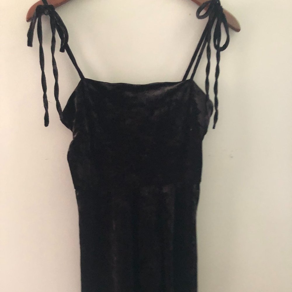 Black velvet Minidress